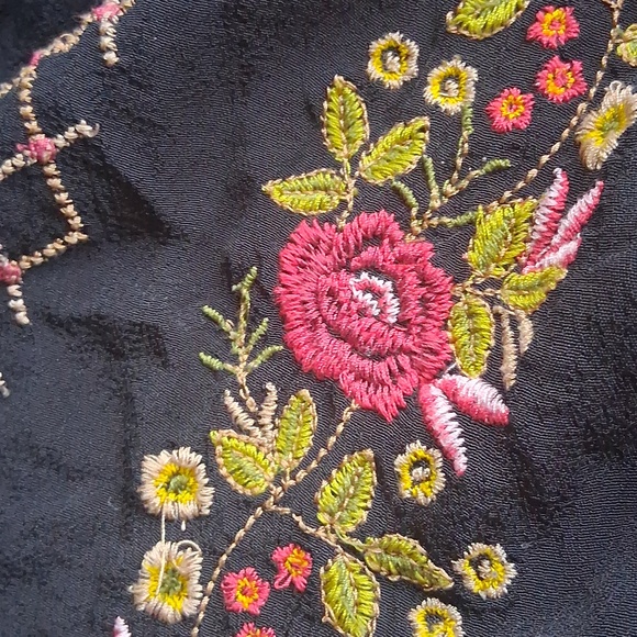 J.Jill Embroidered Floral Tassel Tunic Boho Top - Picture 5 of 5